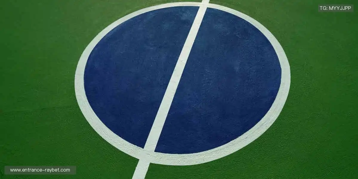 🏆 冠军同款，把荣耀穿在身上！